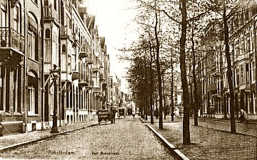 Van Breestraat omstreeks 1910, gezien van de Banstraat naar de Jac. Obrechtstraat (Collectie: Bakker / Dirkzwager - kvb42).